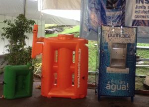 Cisternas Kits Reúso De Água Tecnotri Na Festa Da Uva 2016. É Agua Que Não Acaba Mais